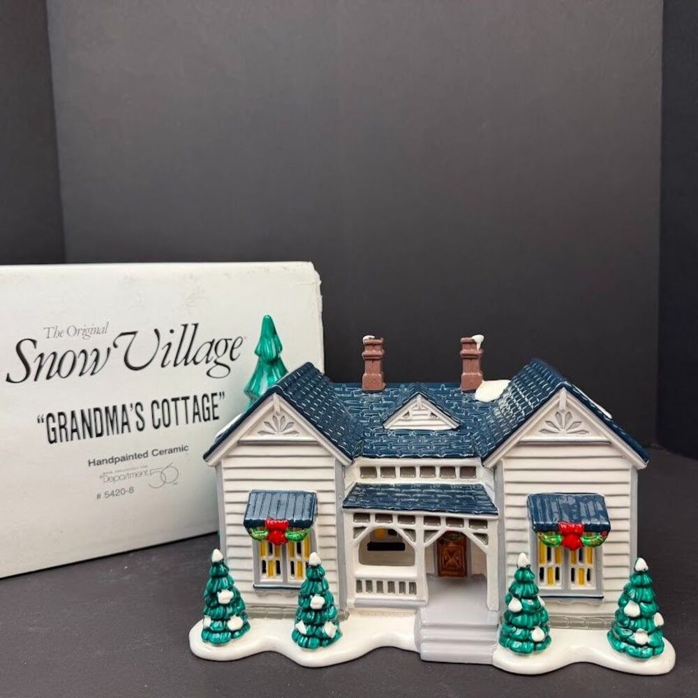 Department 56 Original Snow Village Grandma's Cottage 5420-8 1992 w/ Box-Retired